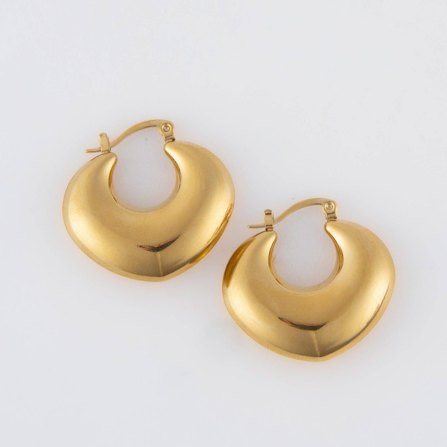 Narelle Waterproof Round Geo Hoop Earrings: Yellow Gold