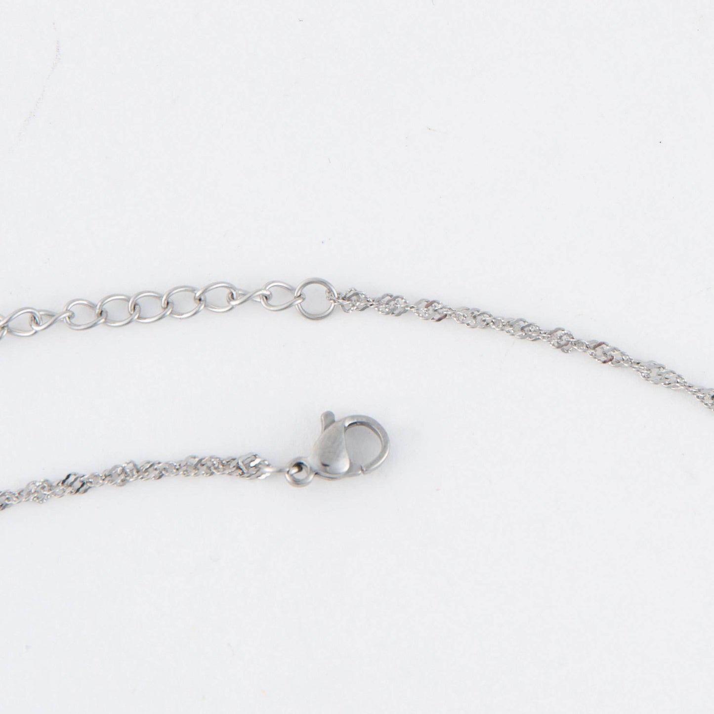 Narelle Waterproof Twisted Chain Necklace: Yellow Gold