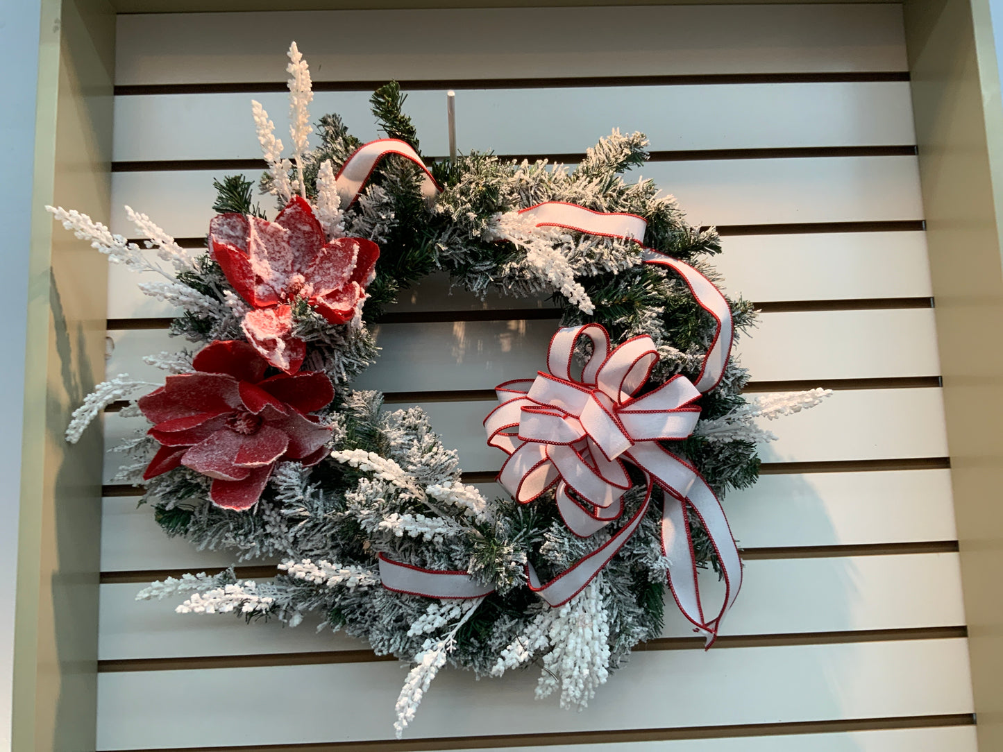 Shore creations show wreath