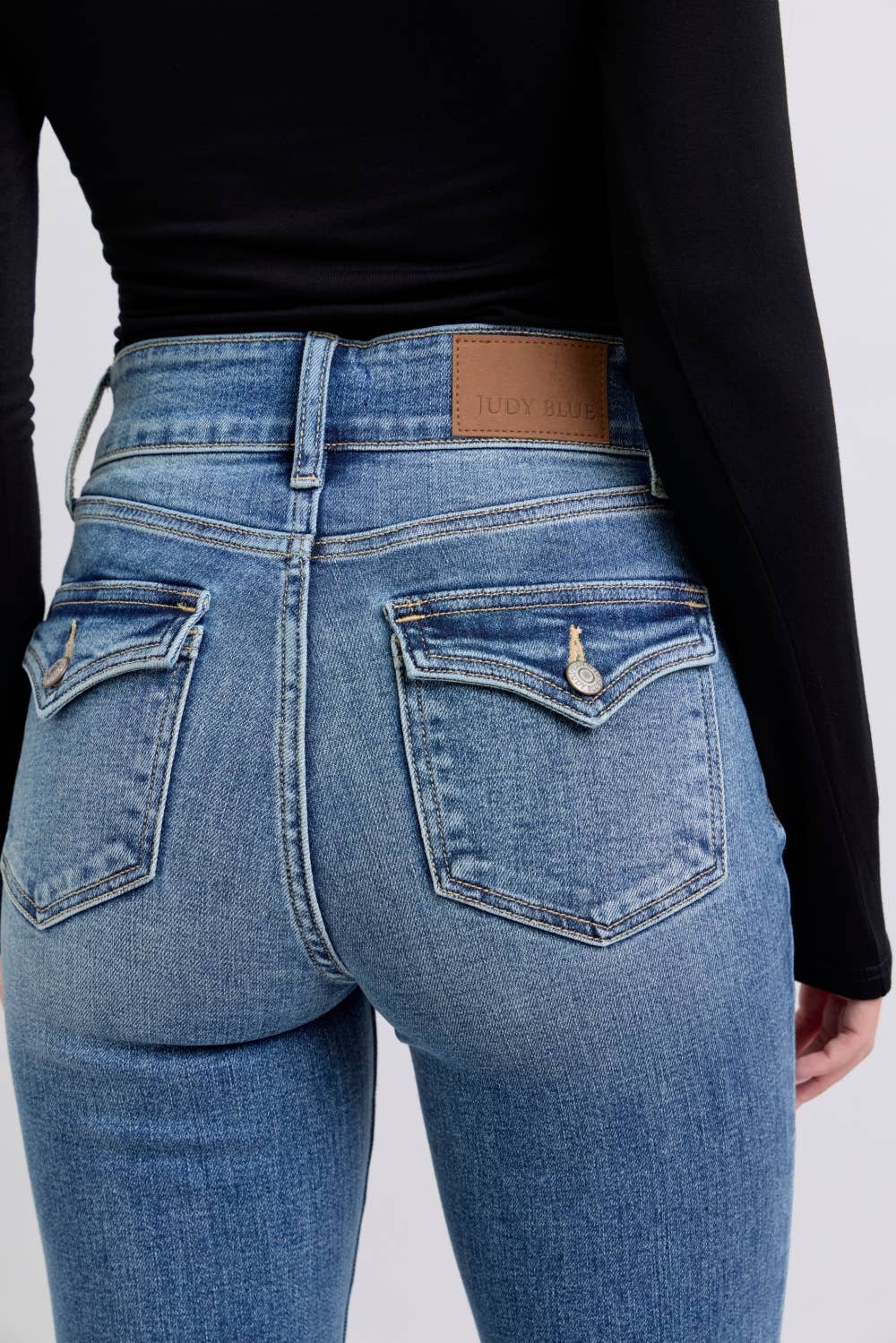 High Waisted Flare with Buttoned Black Flack Pockets