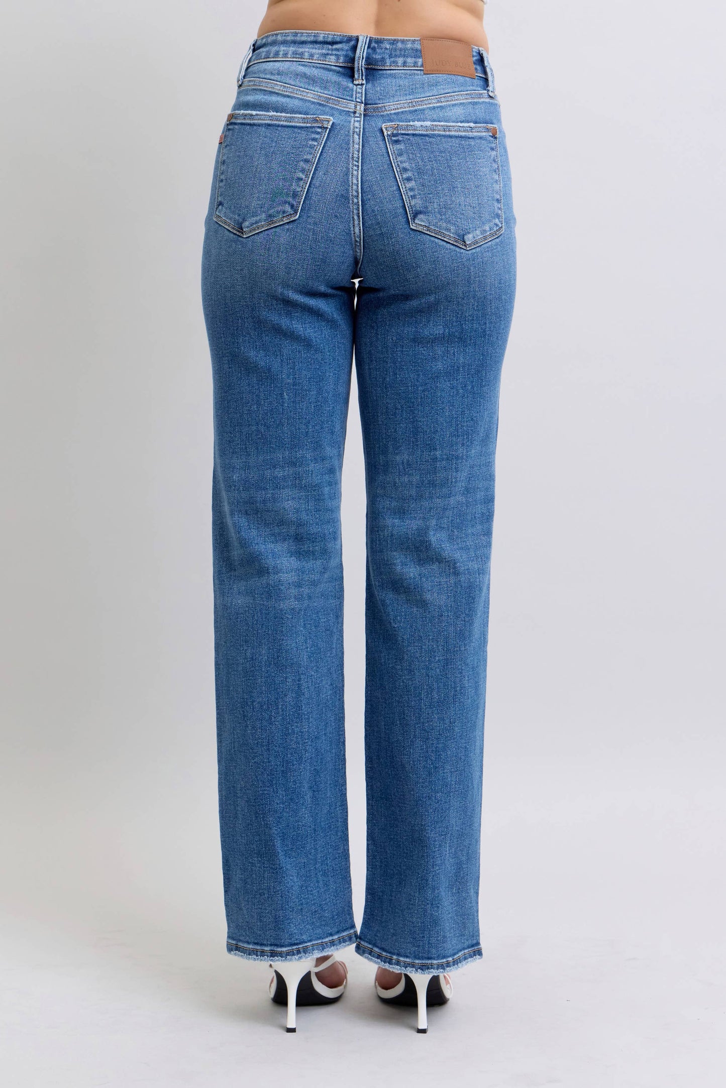 High Waisted V-Front WB Vintage Wash Straight Fit