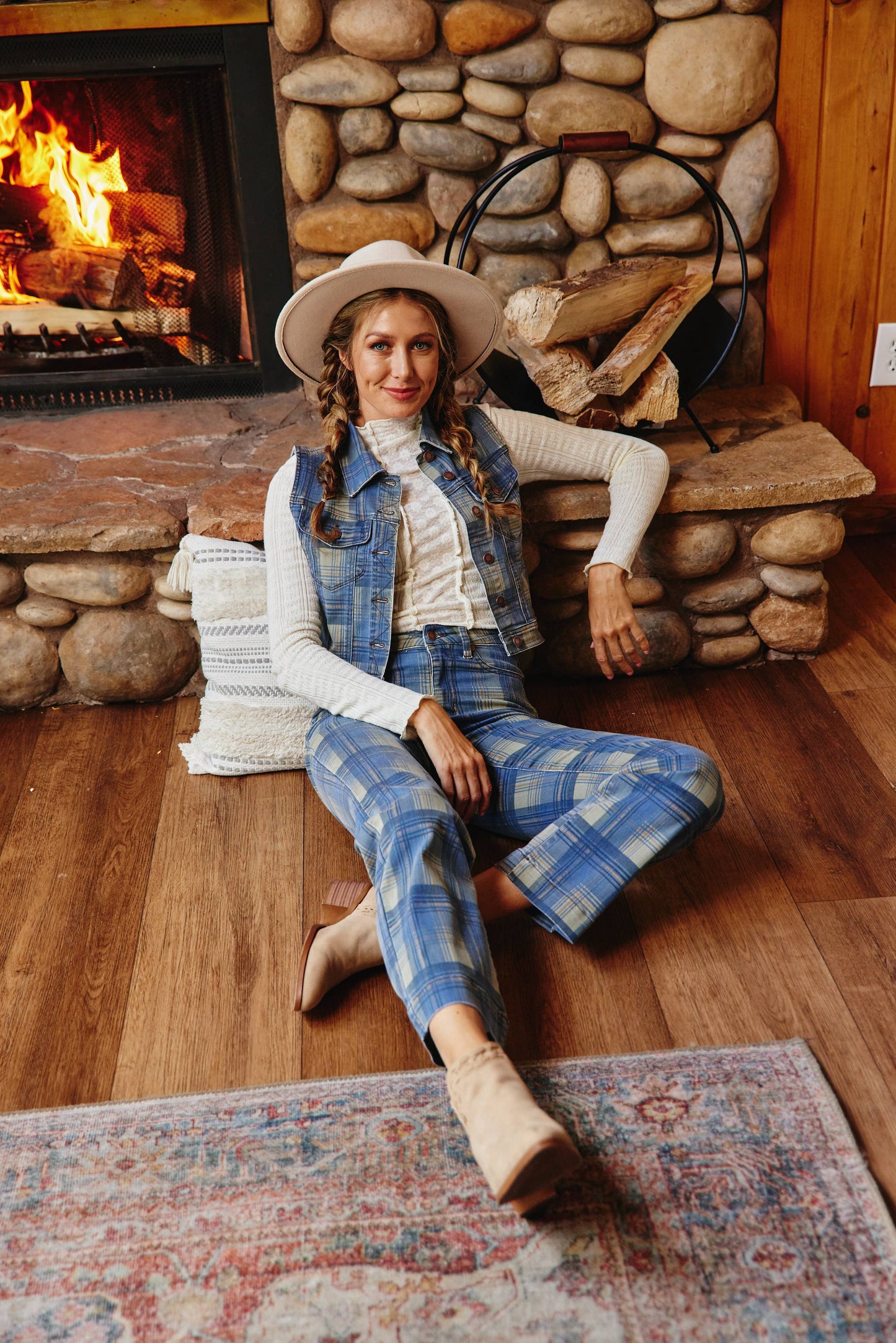 HW Vintage Look Plaid Straight: