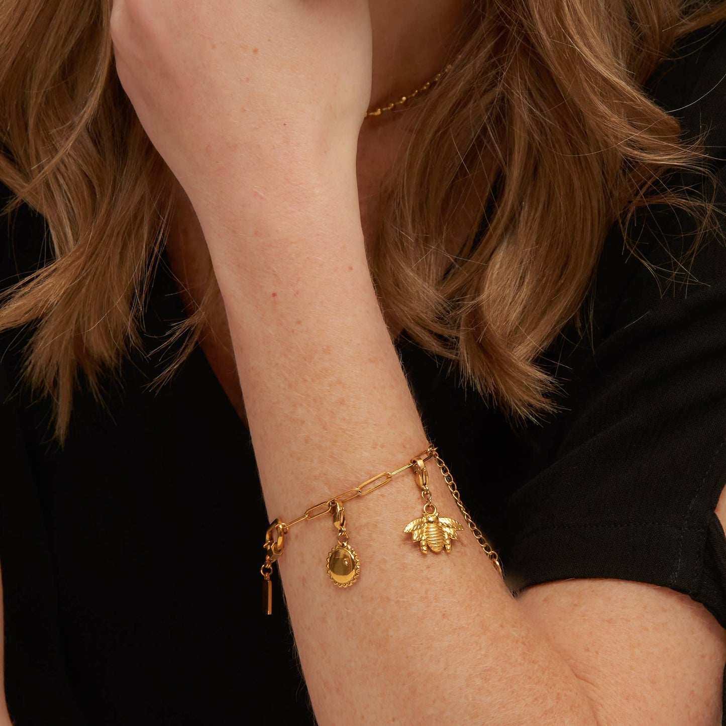 Narelle Waterproof 18K Gold Bee Charm