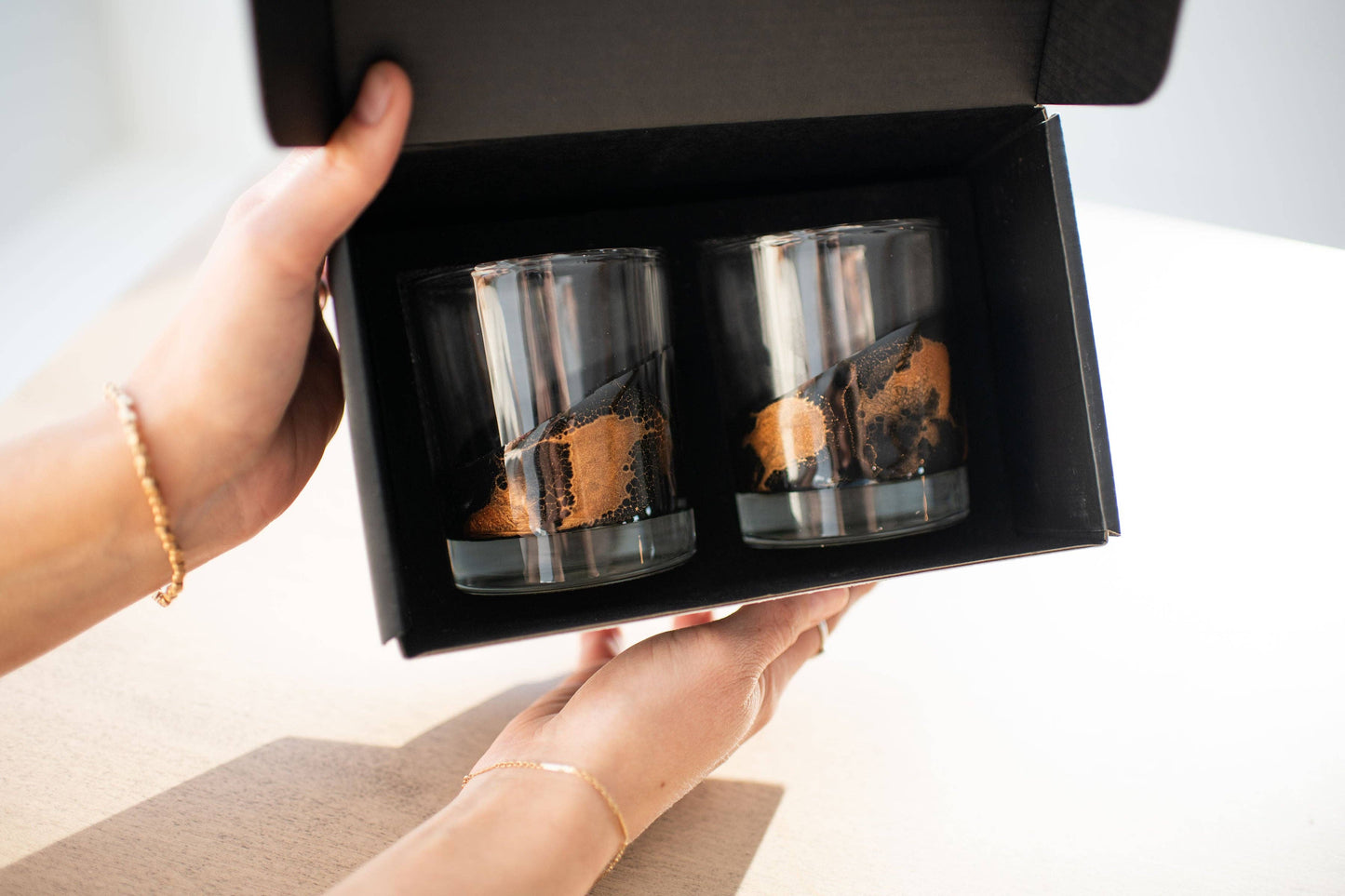 NEW!!! Resin Coated Old Fashioned Whisky Glasses Gold Quartz