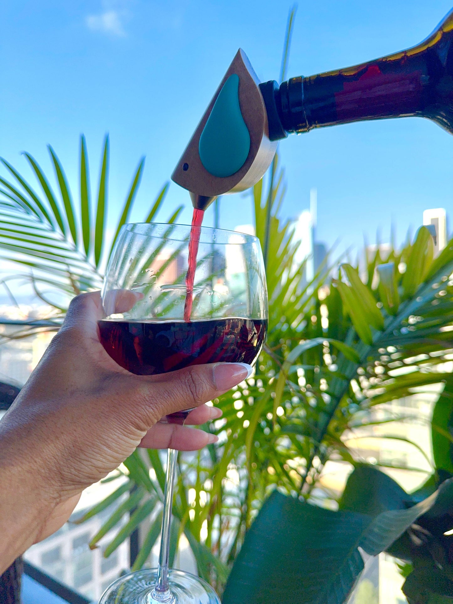 Songbird Specialties® "Singing" Wine Bottle Pourer Turquoise