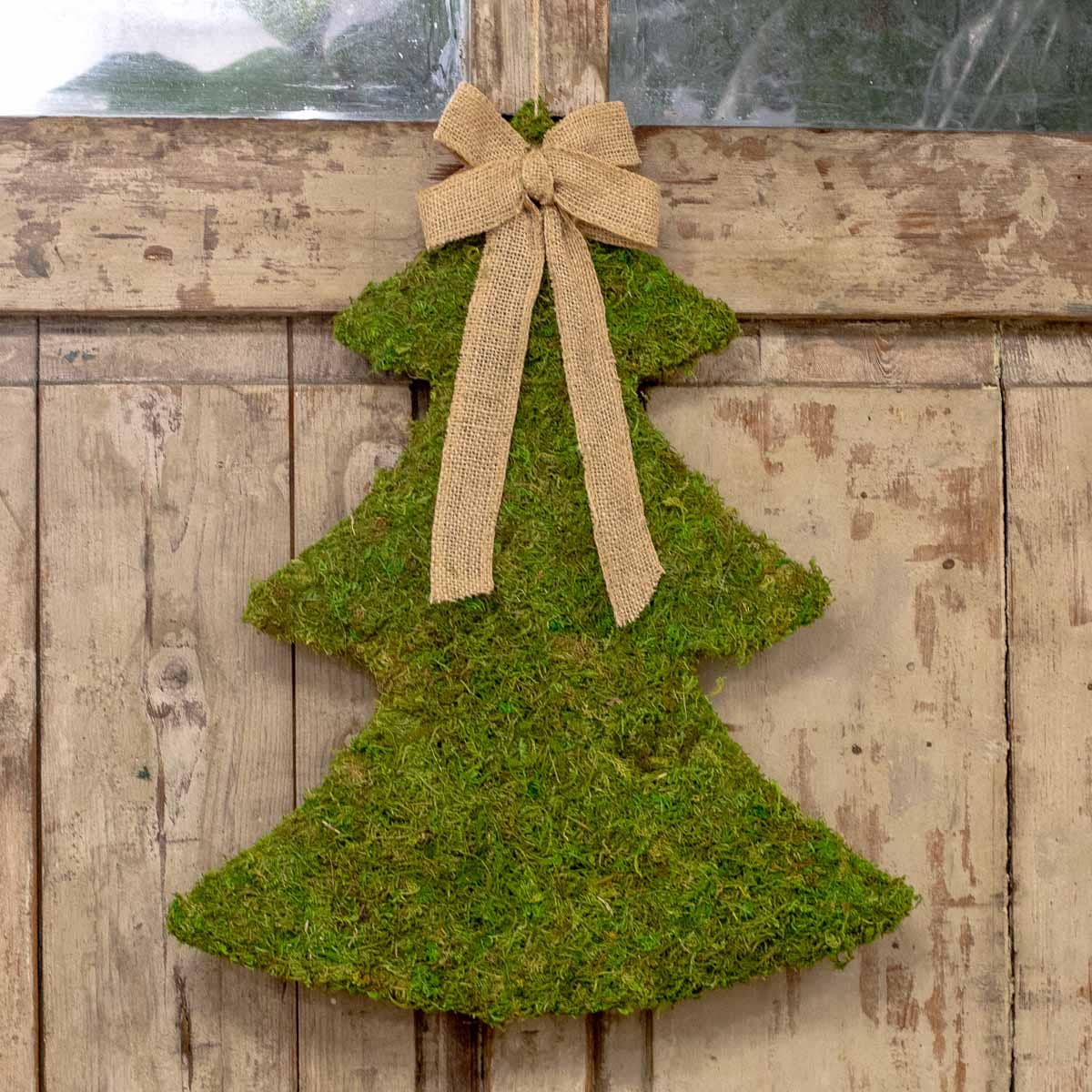 Moss Tree Hanging    Green   16x20