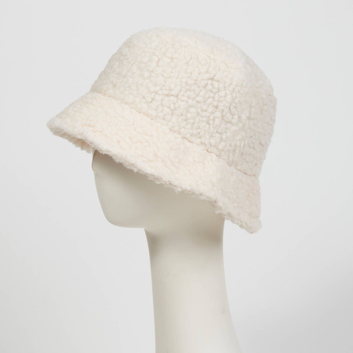 Morgan Teddy Bear Winter Bucket Hat: Jet